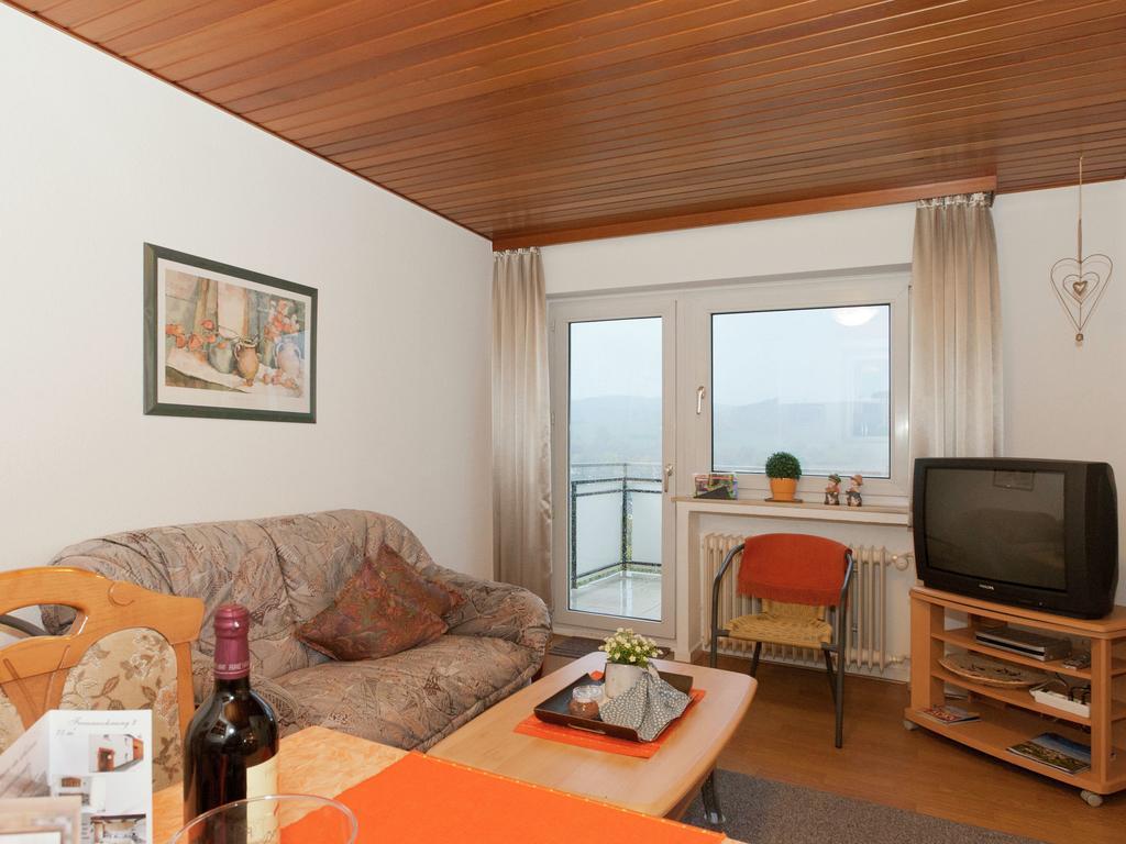Serene Apartment In Meschede With Balcony Grevenstein Eksteriør bilde